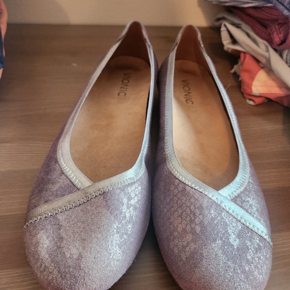 Vionic Women's Purple Ballet Flats